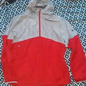Under Armour Windbreaker